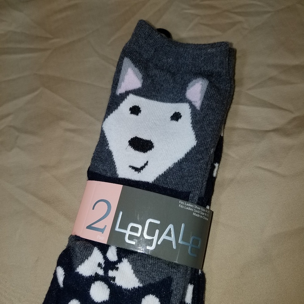 Polka dot husky socks